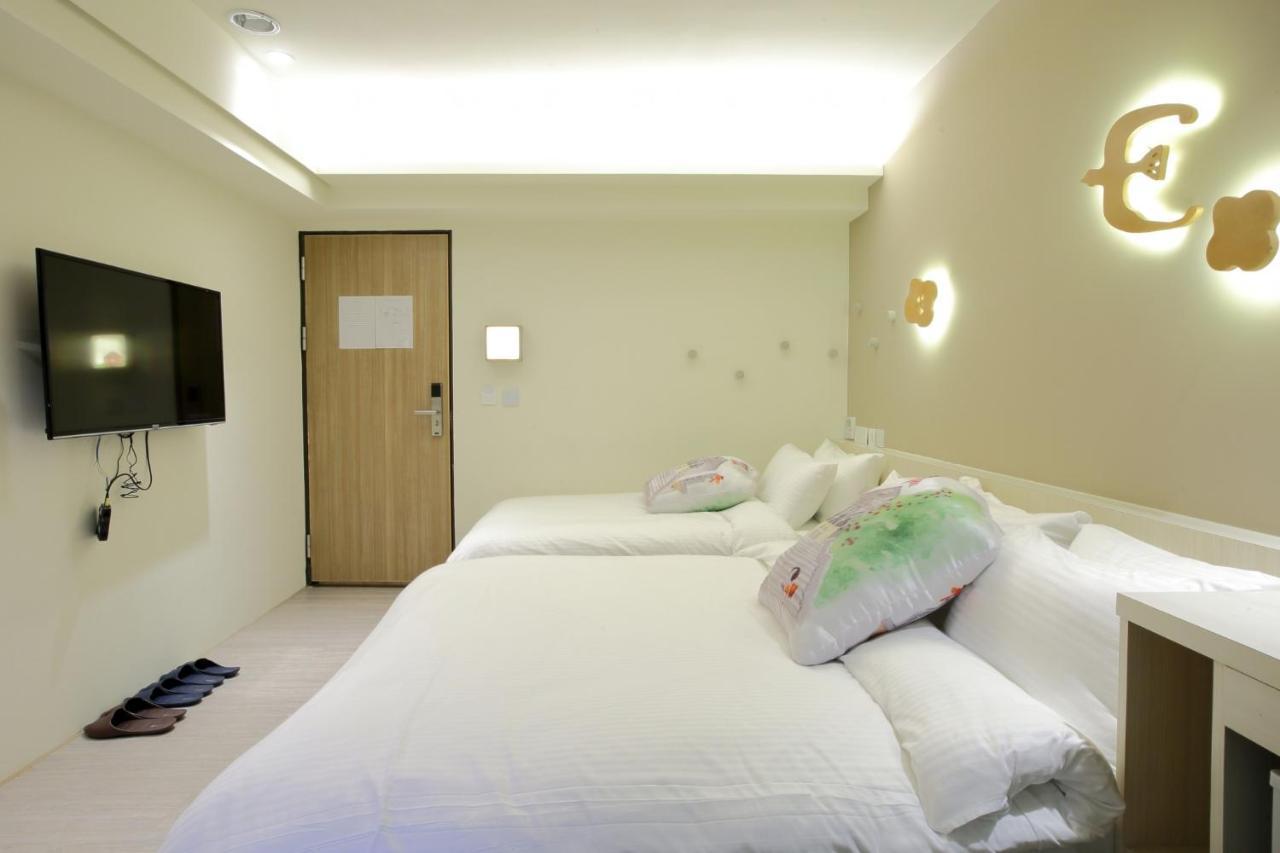 We Have Story Hotel Taichung Exterior foto